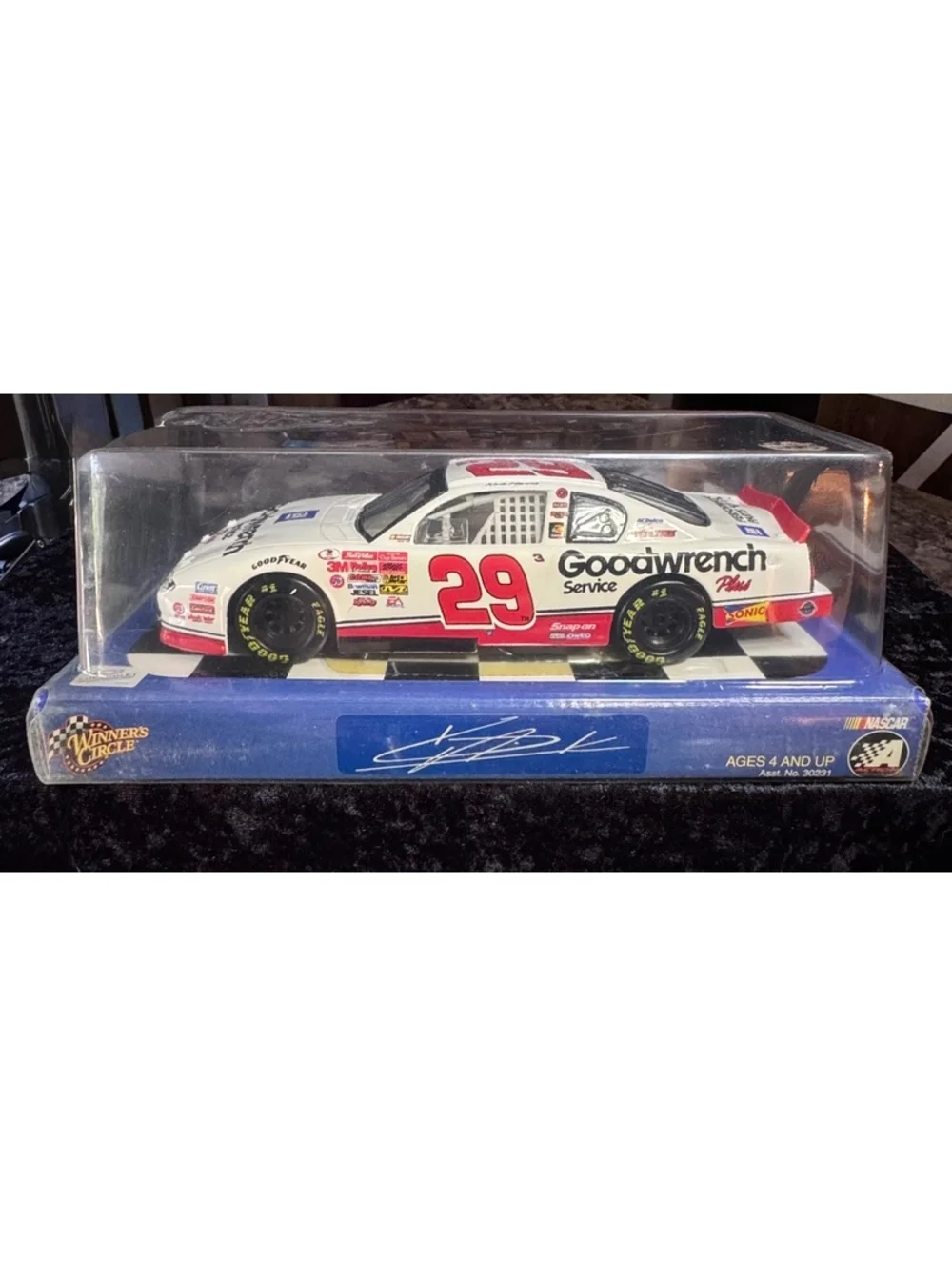 Winners Circle NASCAR #29 Goodwrench Service Diecast Car Model